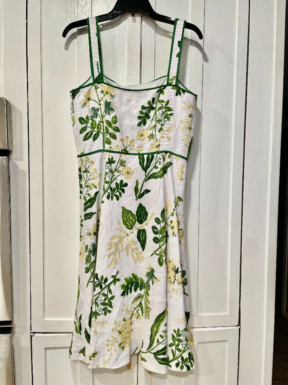 Ann Taylor LOFT CUTE LIned Floral Dress Size 6